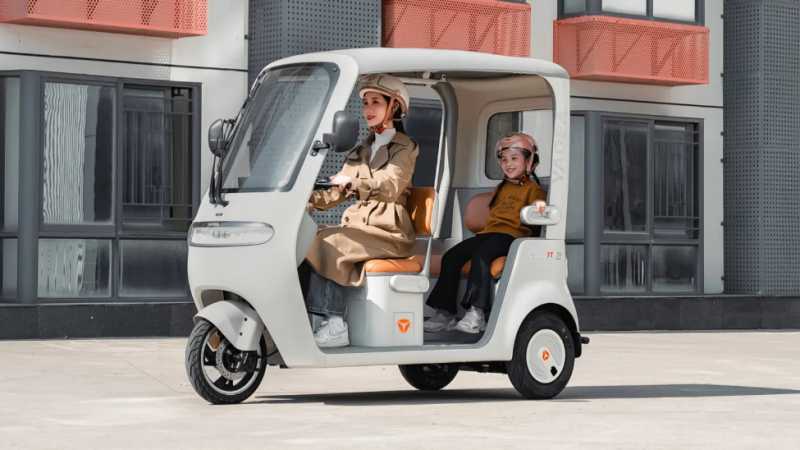 家用电三轮配置怎么选？防溜坡、倒车影像，哪些必装哪些多余？