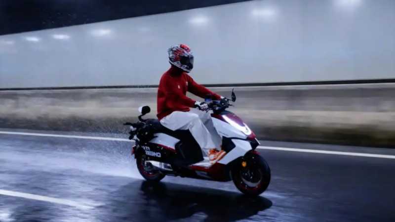 骑电摩必看！左右刹车分不清 = 危险，全场景正确用法一次学会