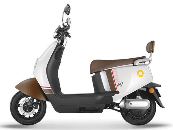 魅影F5 普通铅酸版