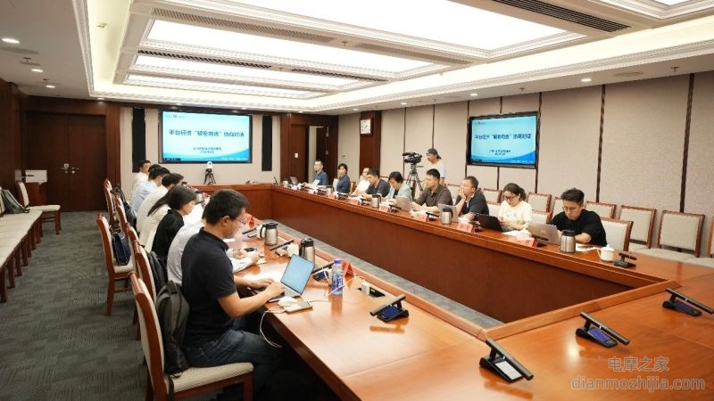 不用超速赶单了!北京推出外卖破卷方案,惠及全城外卖骑手